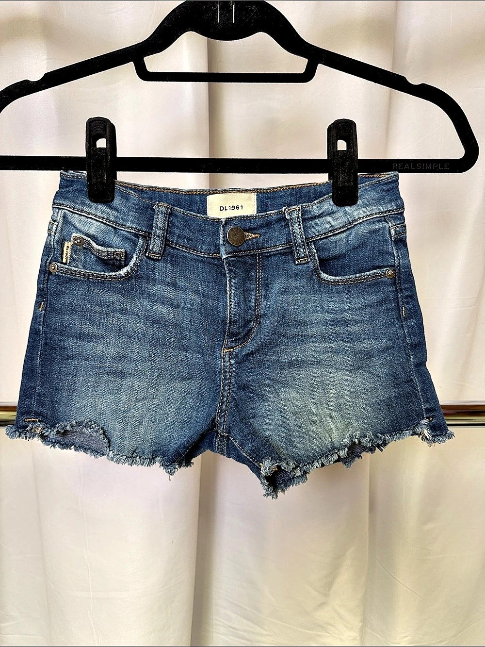 DL1961 girls Lucy Shorts Denim Frayed Hem Blue Waist 10